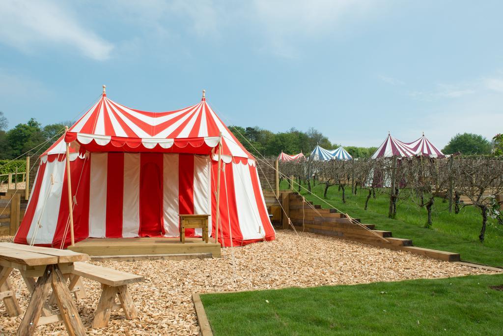 Leeds Castle Knights Glamping Leeds (Kent) Quarto foto