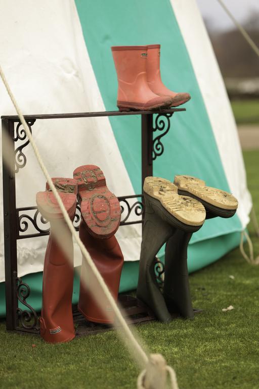 Leeds Castle Knights Glamping Leeds (Kent) Exterior foto
